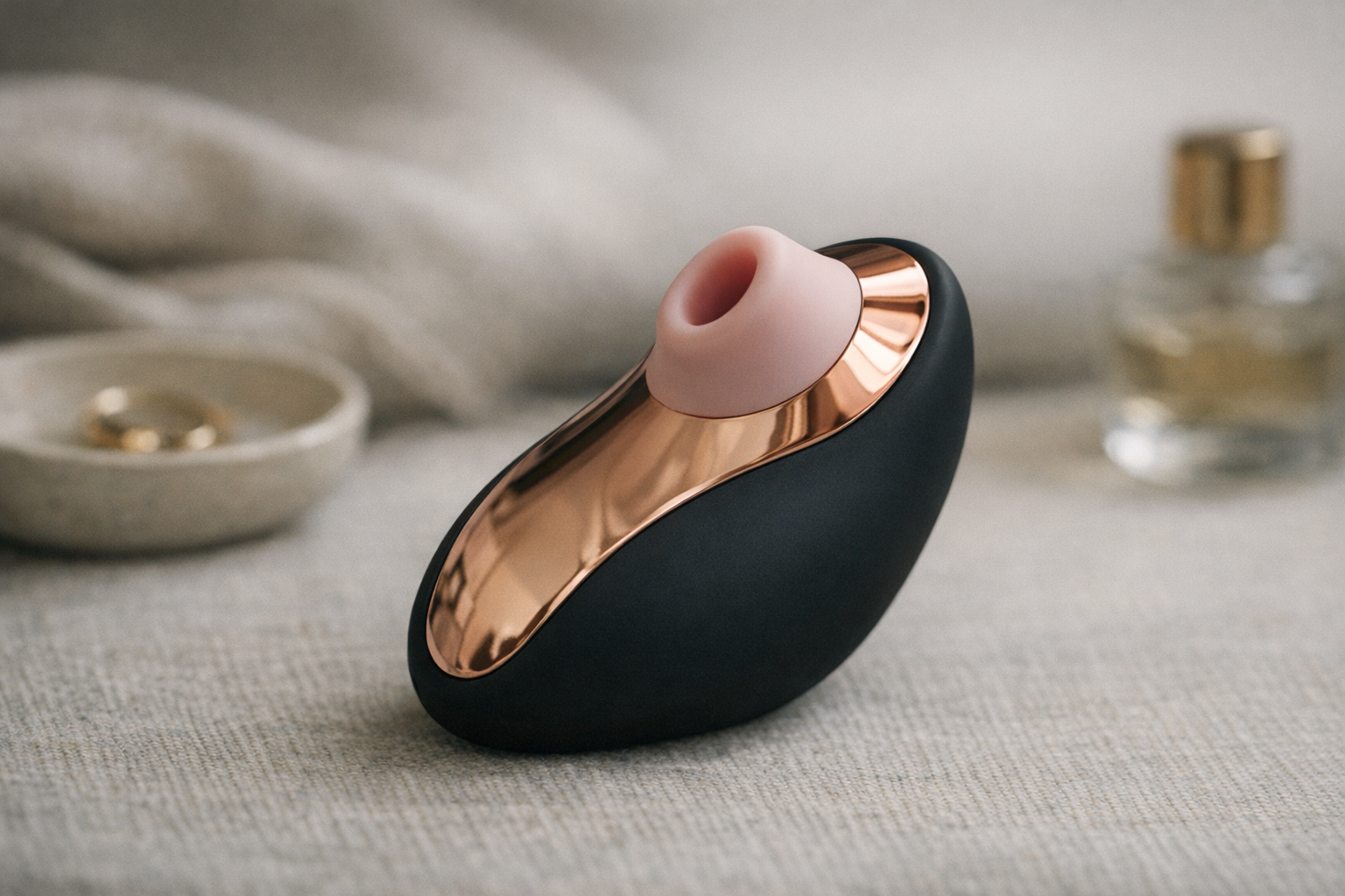 Overview of LELO Sona 2 showcasing Womanizer vs LELO comparison